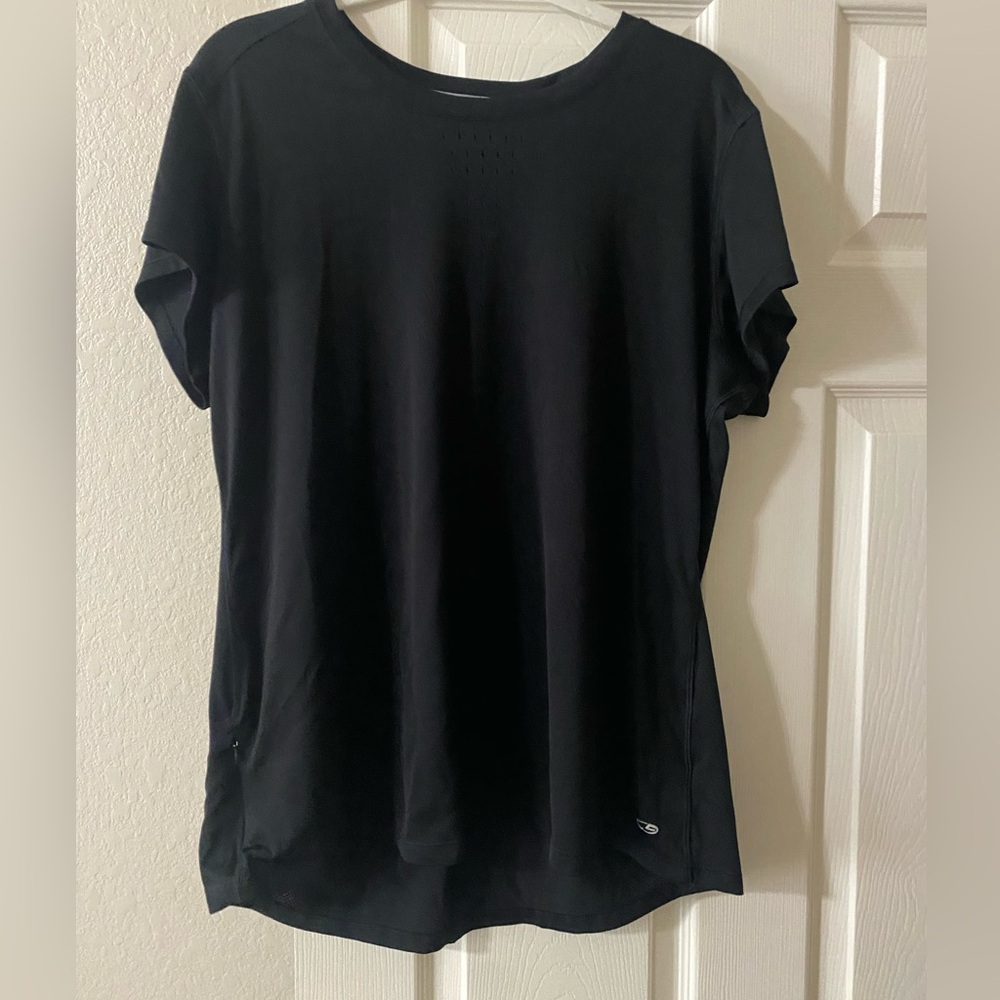 Champion short sleeve workout top with the cut out back